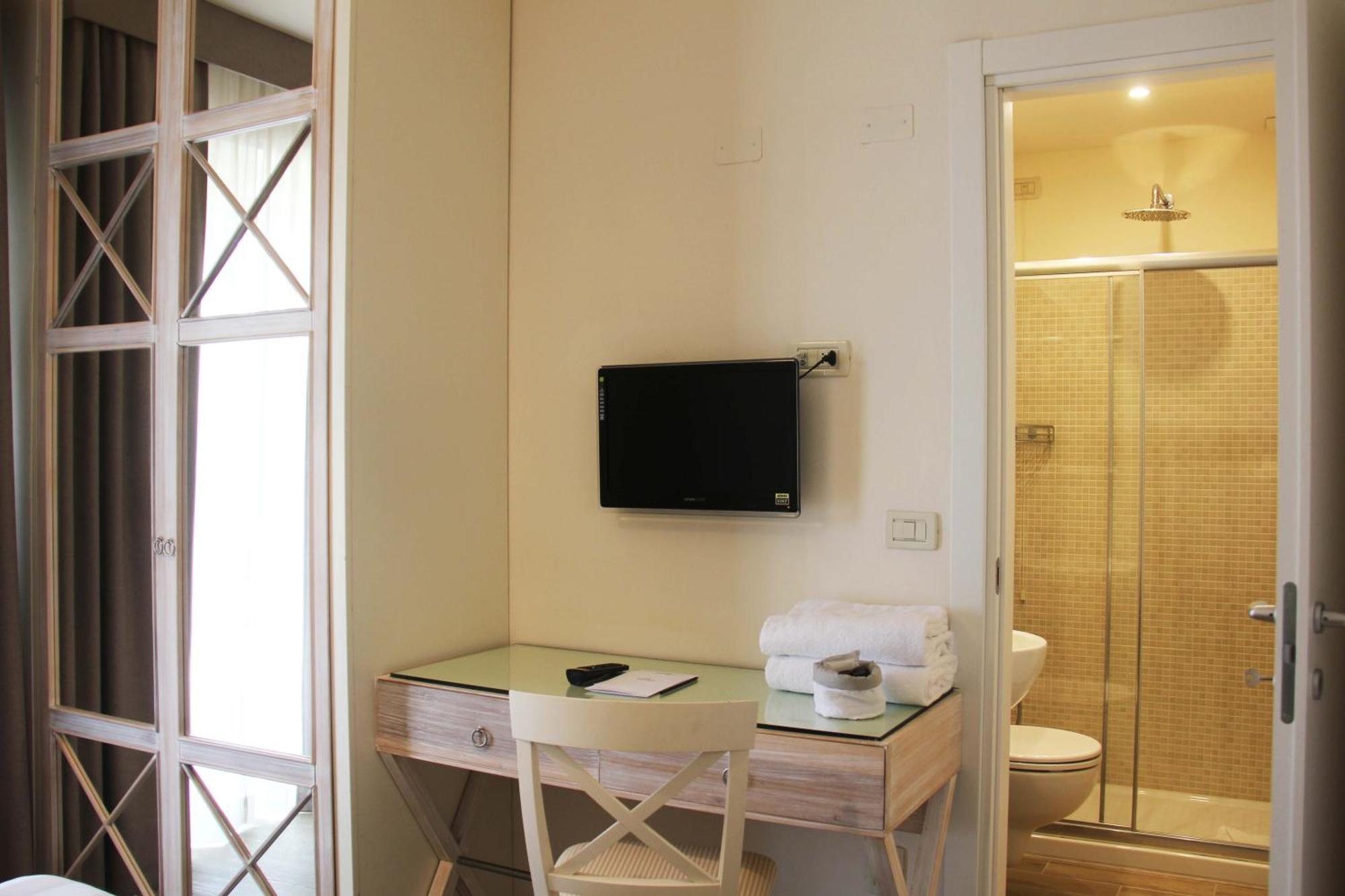 Hotel Bijou Forte dei Marmi Quarto foto