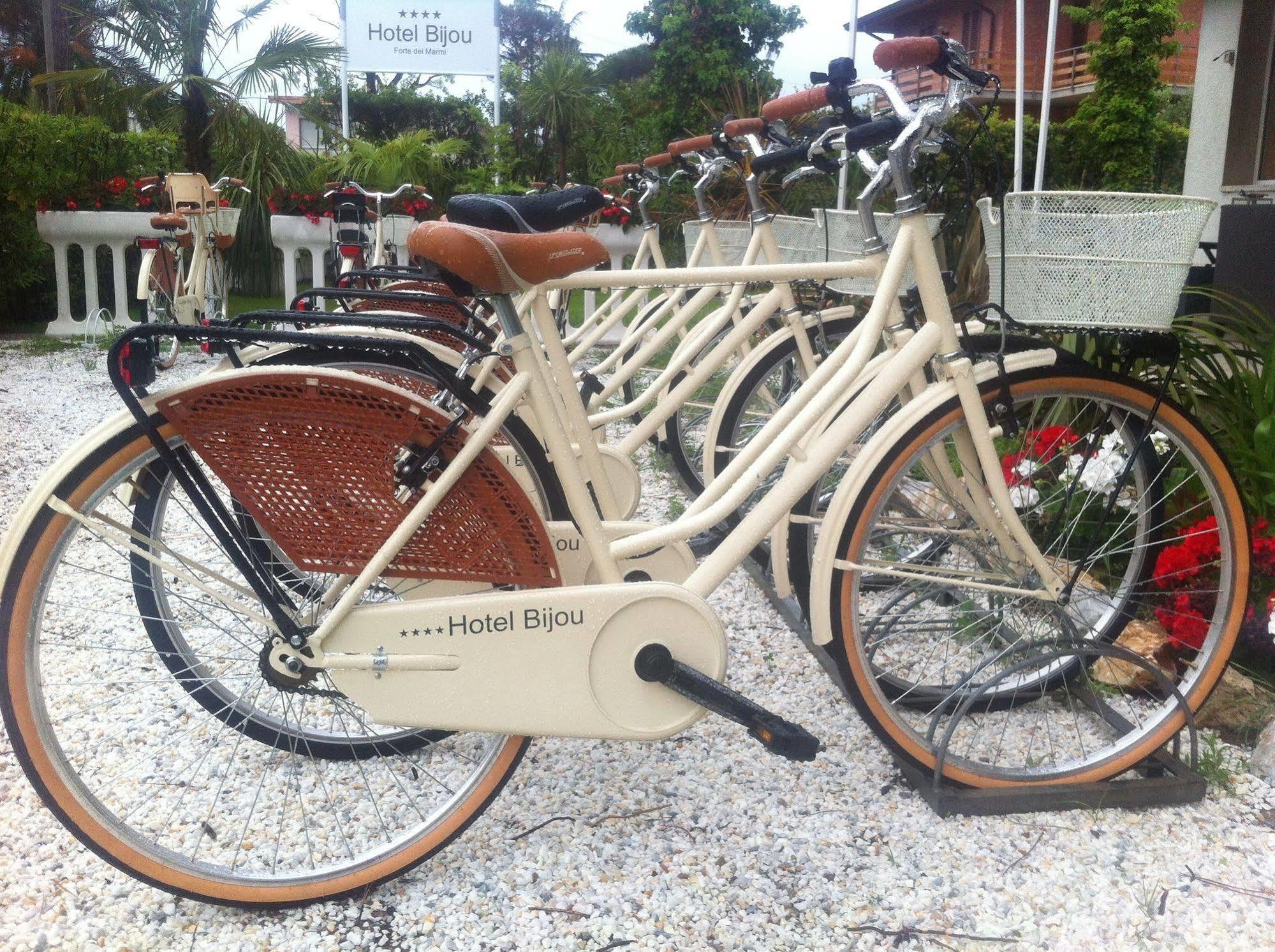 Hotel Bijou Forte dei Marmi Exterior foto